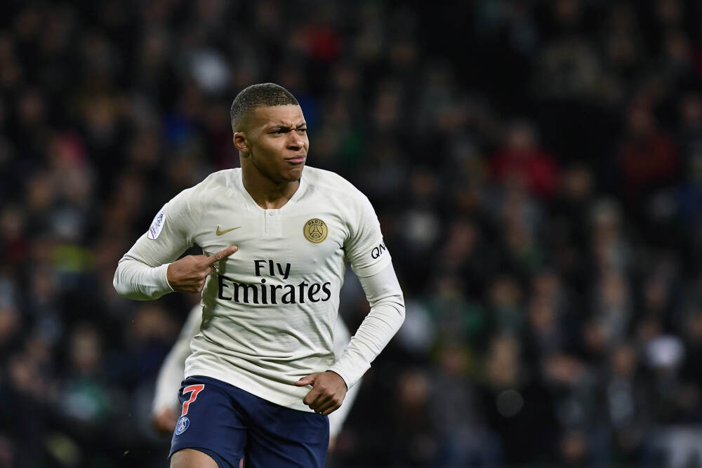 流感季来袭，家中囤积的甲流自测盒到底靠不靠谱？